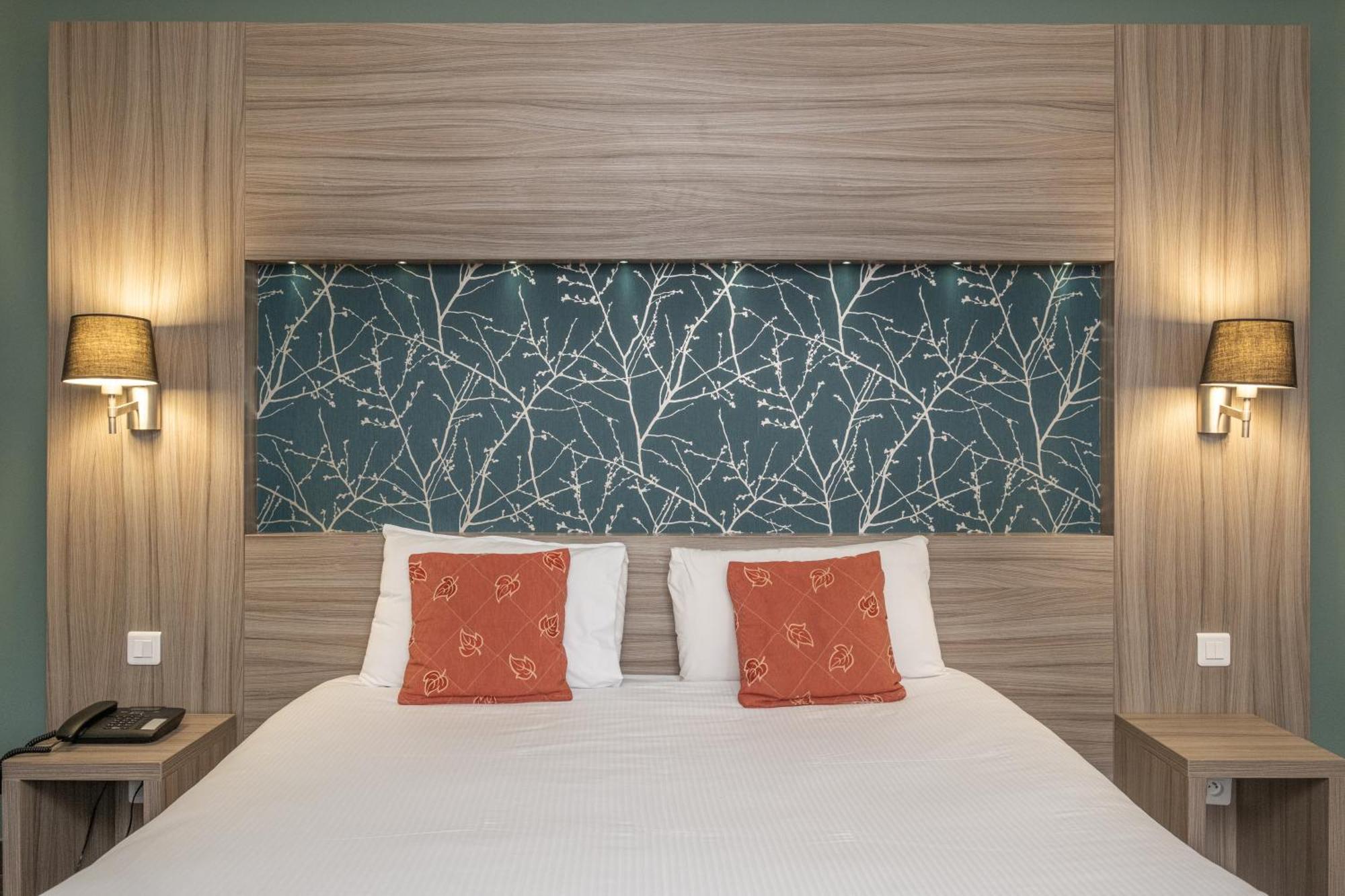 Charme Hôtel et Spa, Montbéliard Sud Esterno foto