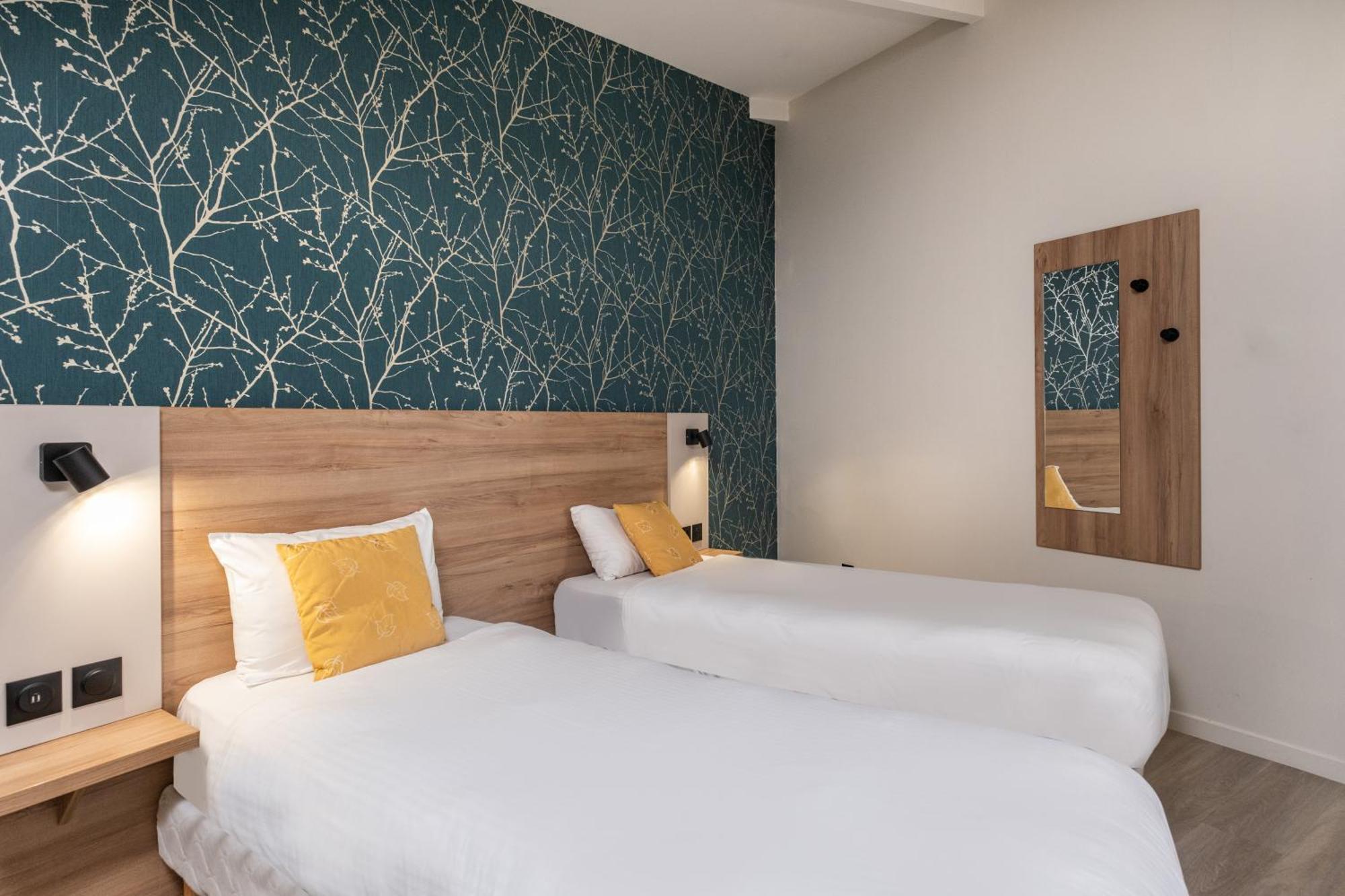 Charme Hôtel et Spa, Montbéliard Sud Esterno foto