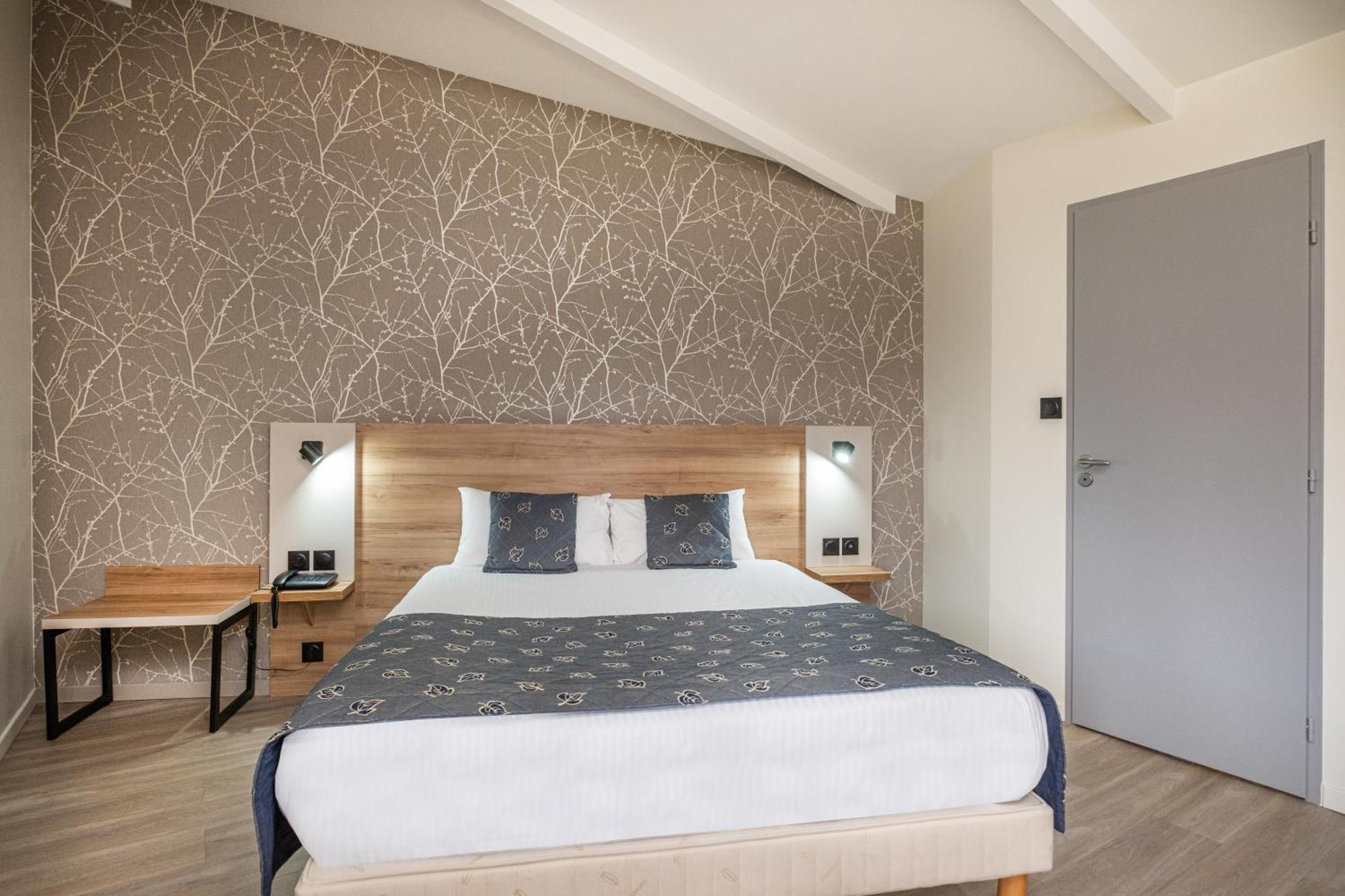 Charme Hôtel et Spa, Montbéliard Sud Esterno foto