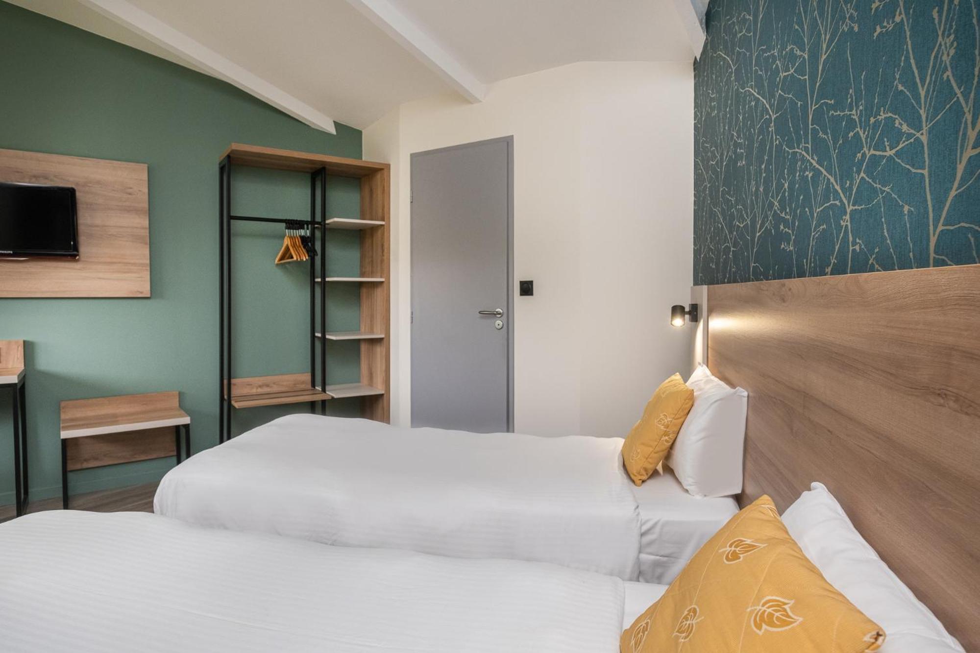 Charme Hôtel et Spa, Montbéliard Sud Esterno foto